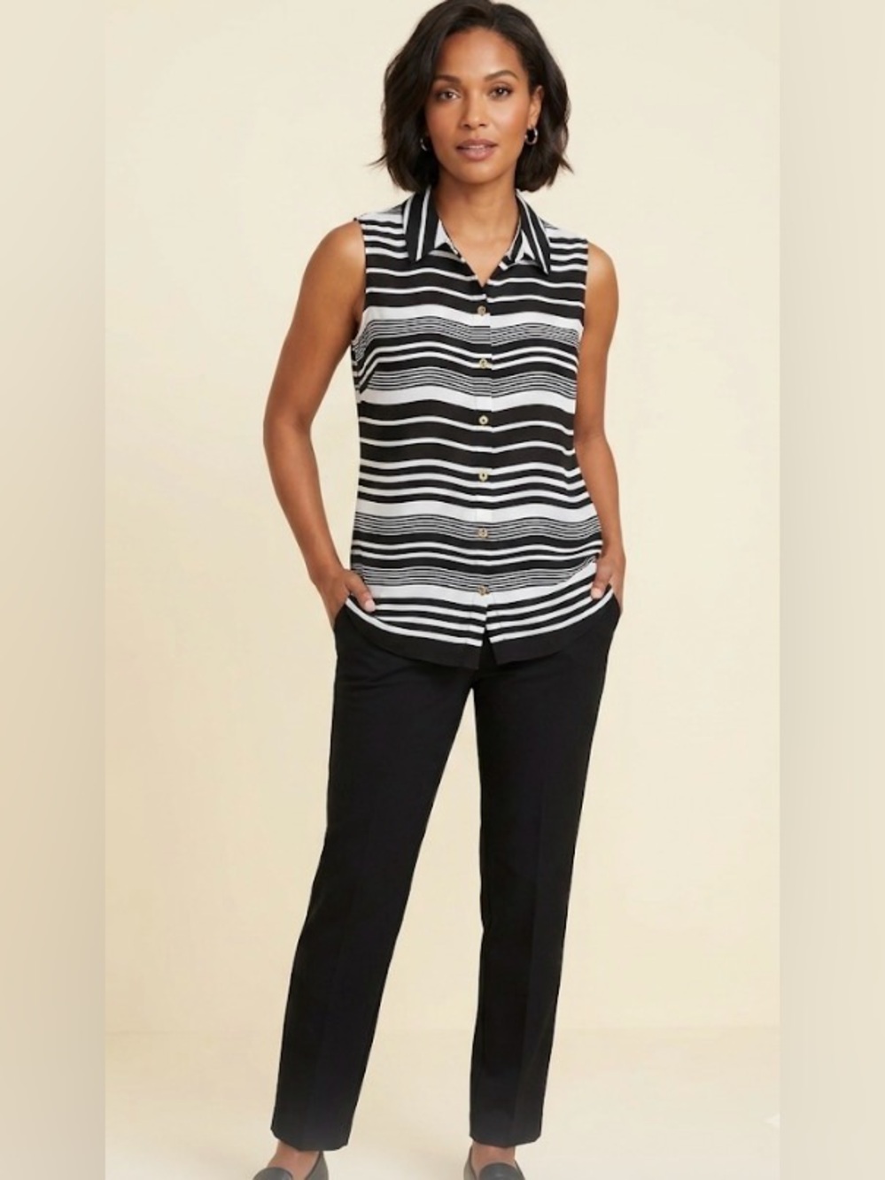 Susan Graver, sleeveless button up shirt, black and white stripes size 10